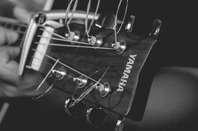Yamaha Gitarren