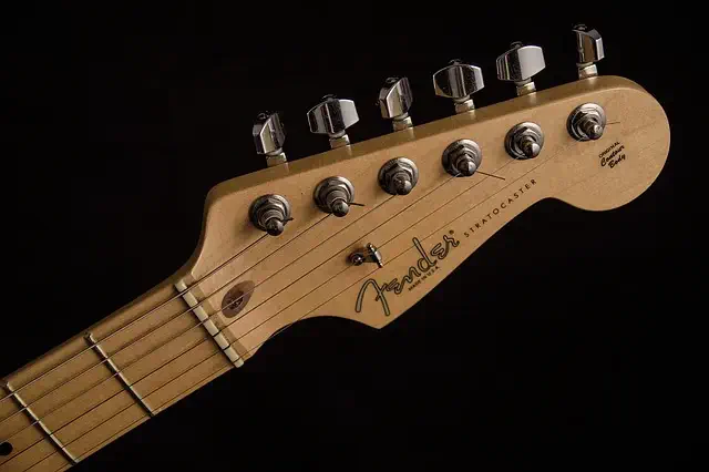 Fender CD-60CE