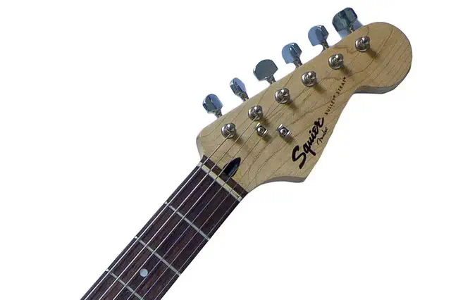 Fender Squier Bullet Strat